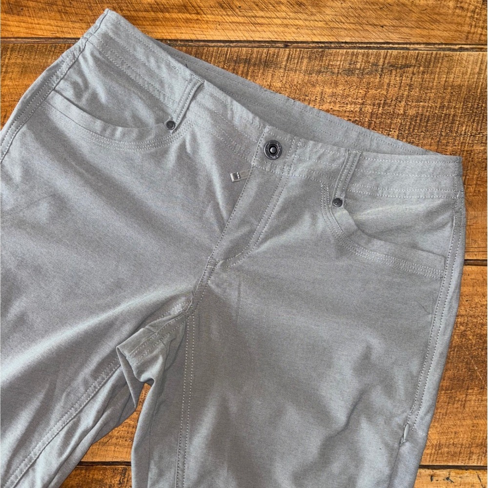 NWOT Kuhl Womens Gray Legendary Outdoor Hiking Nylon Pants Pockets Size 6 Short